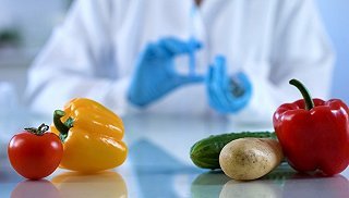 新修訂《食品安全法實施條例》增設‘處罰到人’ 最高可處年收入10倍罰款，強化食品銷售監(jiān)管